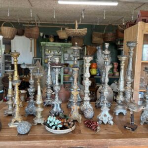 Antikke alter stager træ